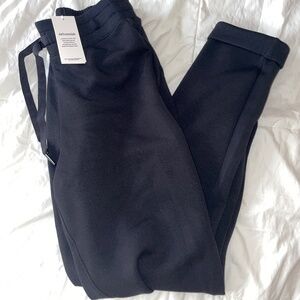 NWT Spanx AirEssentials Jogger